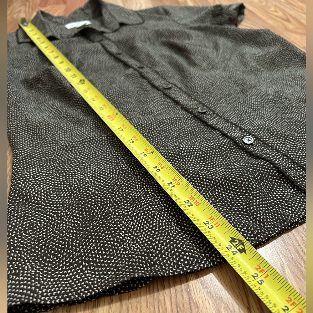 LOFT Short Sleeve Button Down size 6-Brown - Picture 9 of 12